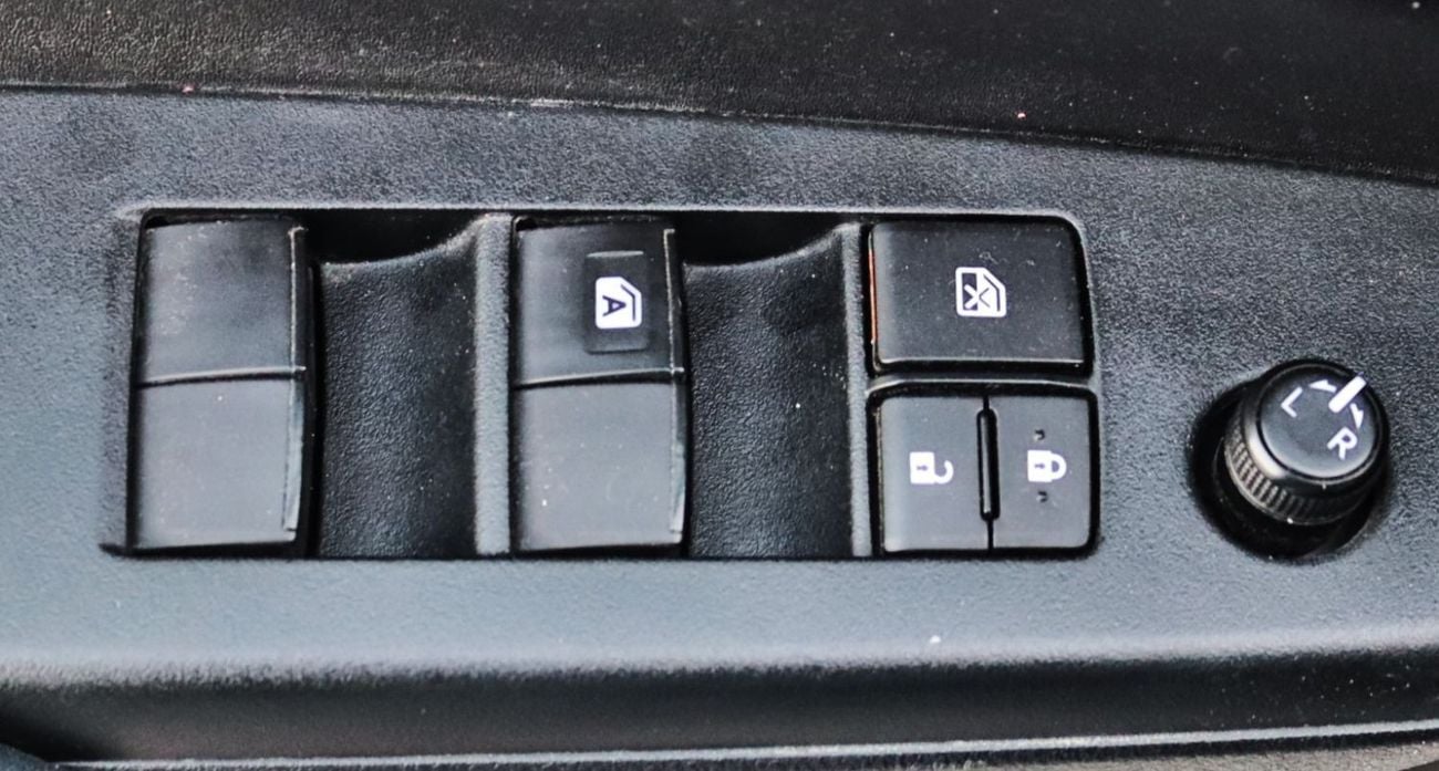 Toyota Yaris 2019 Toyota Yaris SE (XP130), 5dr Hatchback, 1.3L 4cyl Petrol, Automatic, Front Wheel Drive