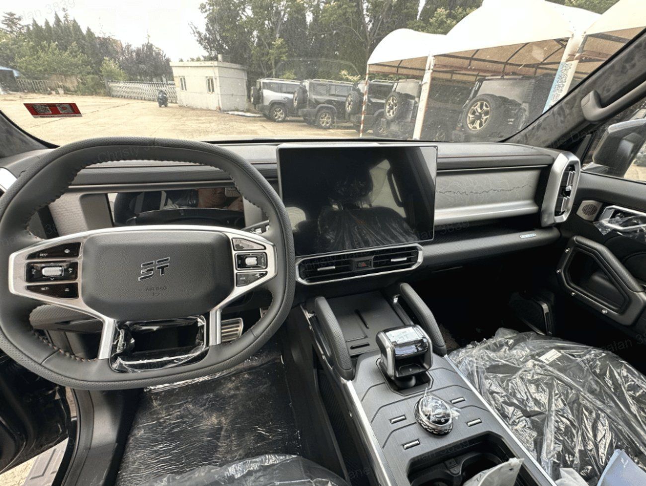 جيتور T2 Luxury Only for EXPORT | 2.0T 4WD Conquer Pro