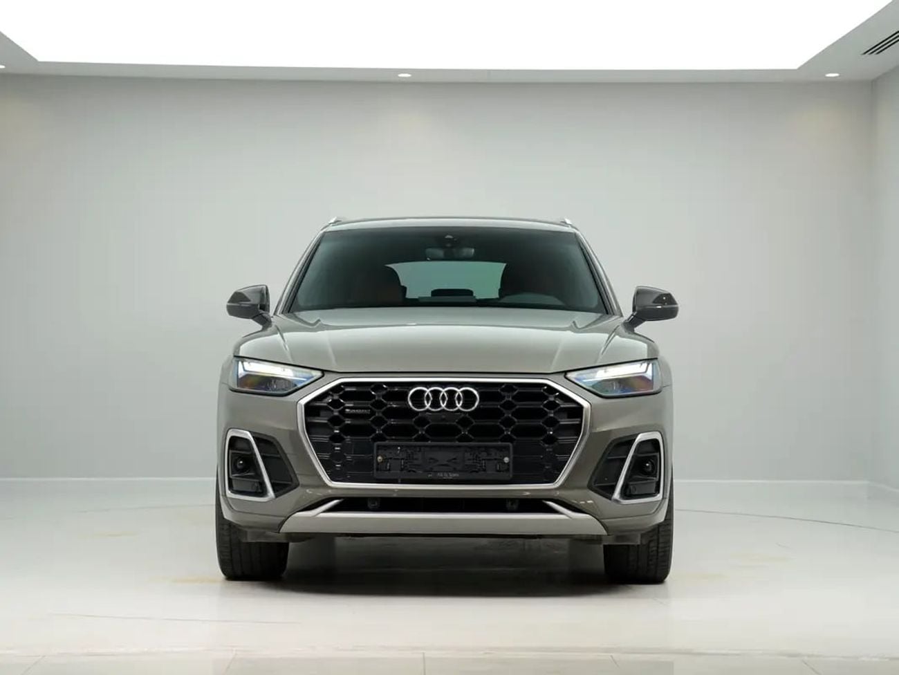 Audi Q5 45 TFSI PROGRESS GCC specs, Low Mileage S line quattro