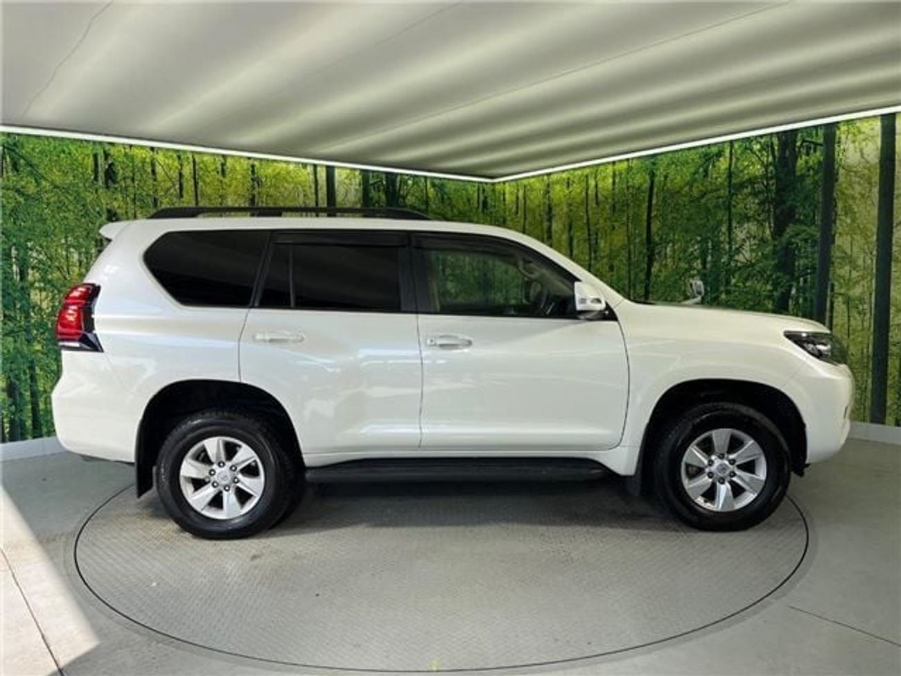 Toyota Prado 2.7L V4 PETROL / DVD CAMERA / LEATHER SEATS / 2023/ TX L PKG / 4WD/ TRJ150W