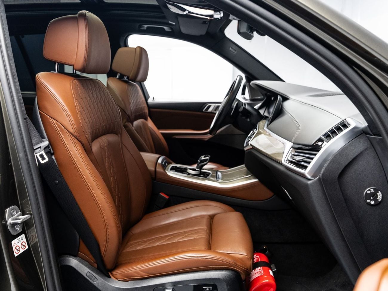 بي أم دبليو X5 40i M SPORT 40i M Sport 3.0L 2022 BMW X5 xDrive 40i, 3.0L TC I6, AWD, 340 bhp, 8 Speed Automatic
