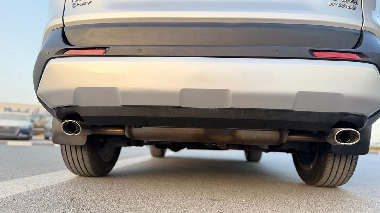 تويوتا راف ٤ -