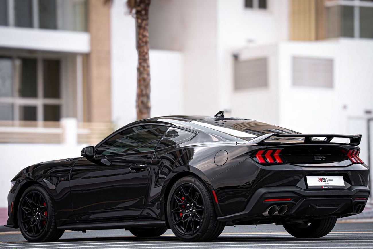 Ford Mustang GT Premium 5.0L (435 HP) Coupe A/T