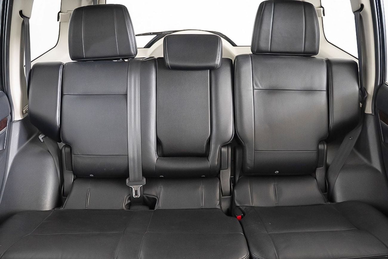 Mitsubishi Pajero GLS H/L GOLD
