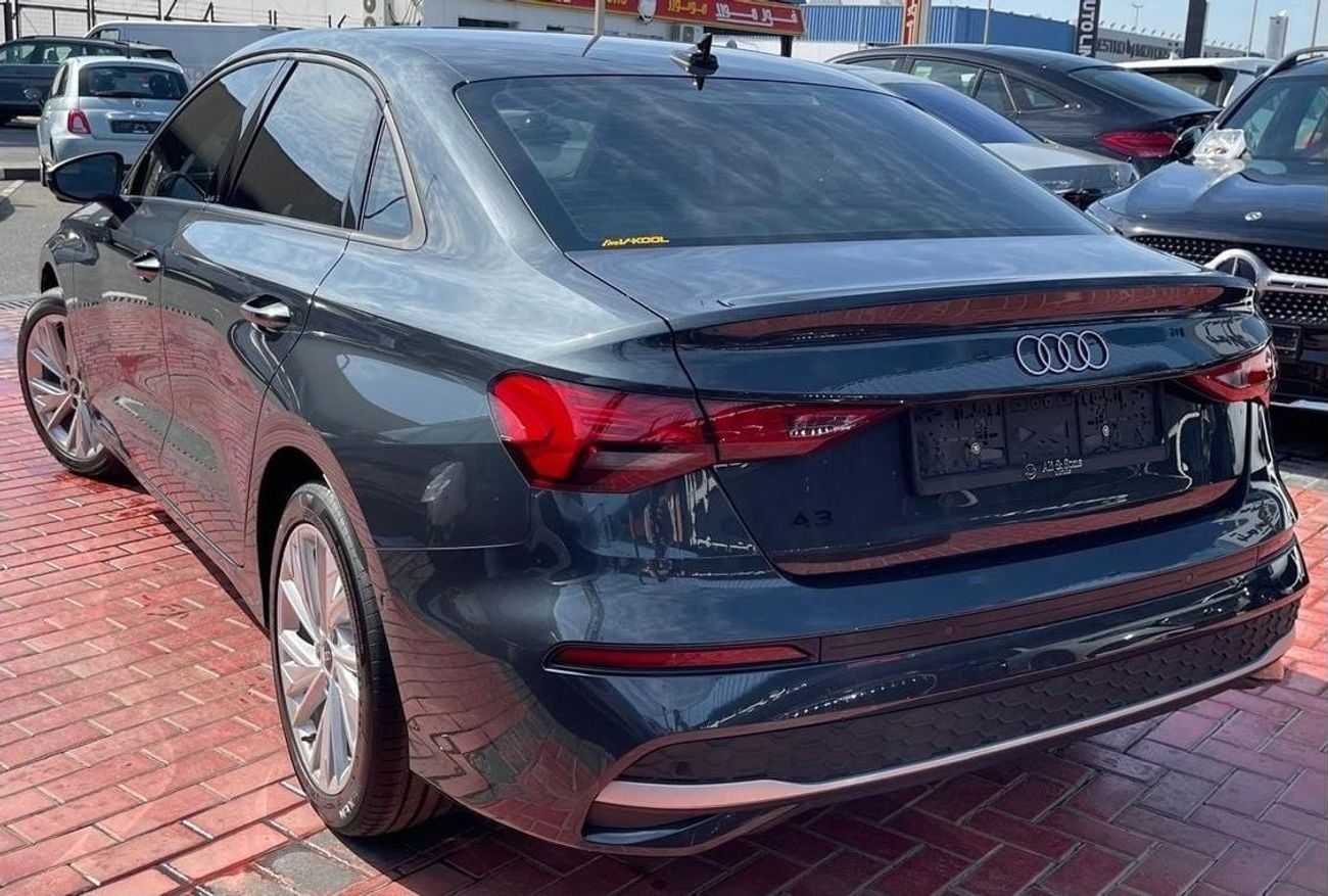 أودي A3 35 TFSI ADVANCED 35 TFSI Uder Warranty & Services 2025 GCC
