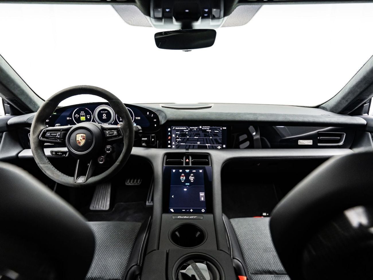 بورش تايكان 2025 Porsche Taycan Turbo GT, 2027 Porsche Warranty, Full Weissach Package, Very Low KMs, GCC