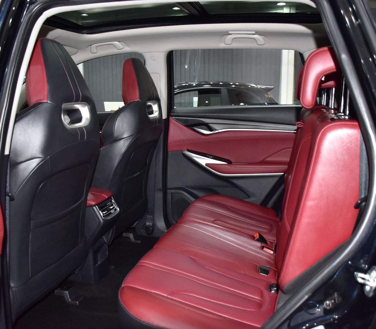 تشنجان سي اس 75 بلس EXCELLENT DEAL for our Changan CS75 Plus ( 2022 Model ) in Black Color GCC Specs