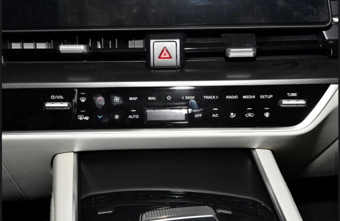 كيا سبورتيج KIA SPORTAGE 2.0L HYBRID MODEL 2025