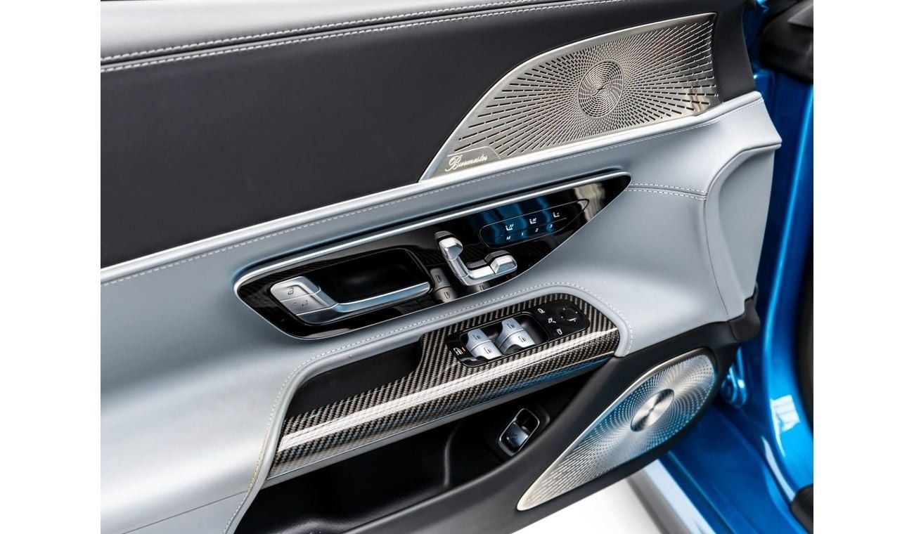 Mercedes-Benz SL 55 AMG Roadster 4Matic+ 2022 Mercedes-Benz SL 55 AMG, 2027 Mercedes Warranty + Service Contract, Low KMs, G