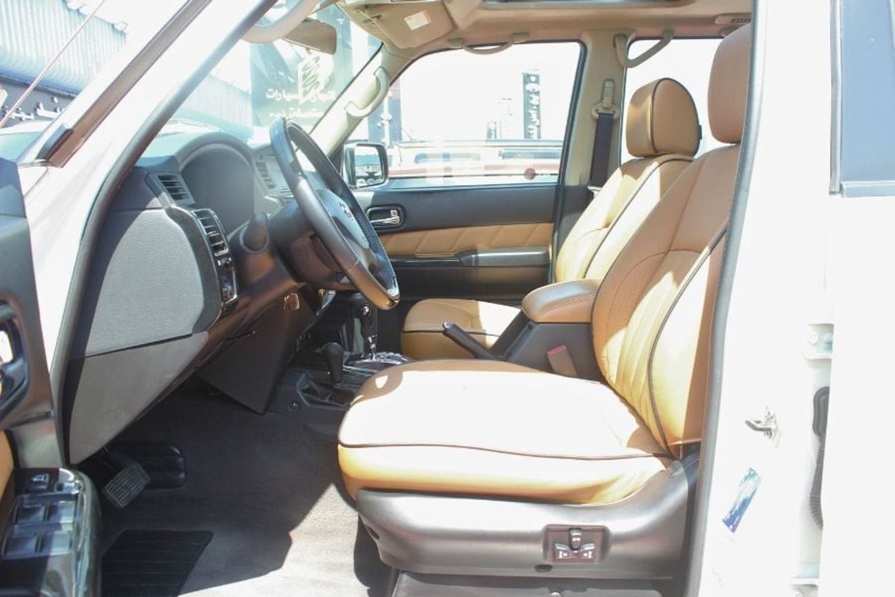 Nissan Patrol Super Safari