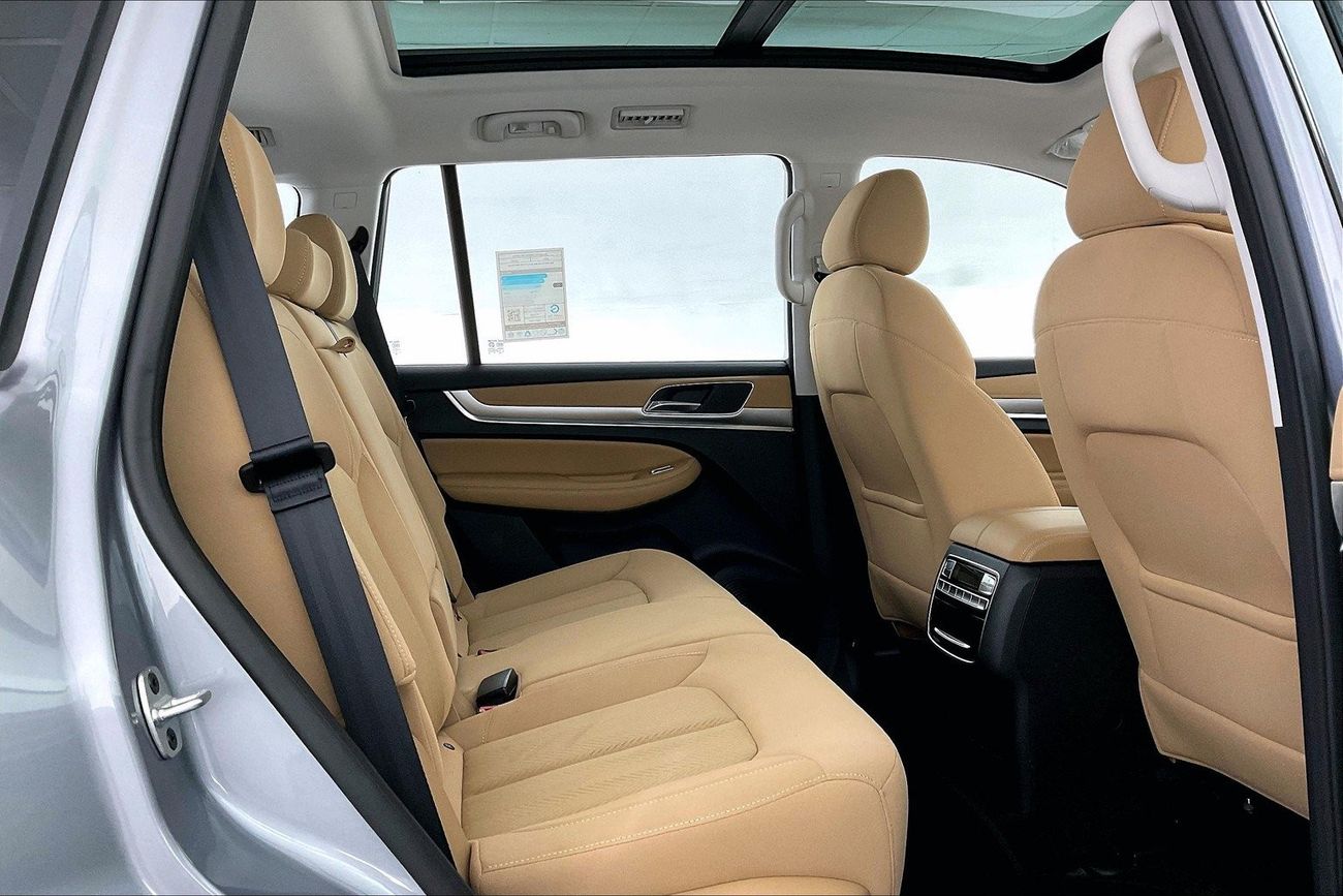 أم جي RX8 Comfort | عرض العيد الحصري | خالية من أضرار الفيضانات