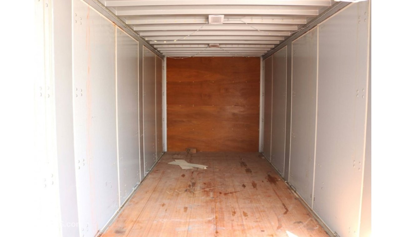 Hino 700 2010 | BRAND NEW l HINO 700 SERIES 4041 8X4 | 12Ton RIGID TRUCK WITH DRY BOX | GCC SPECS