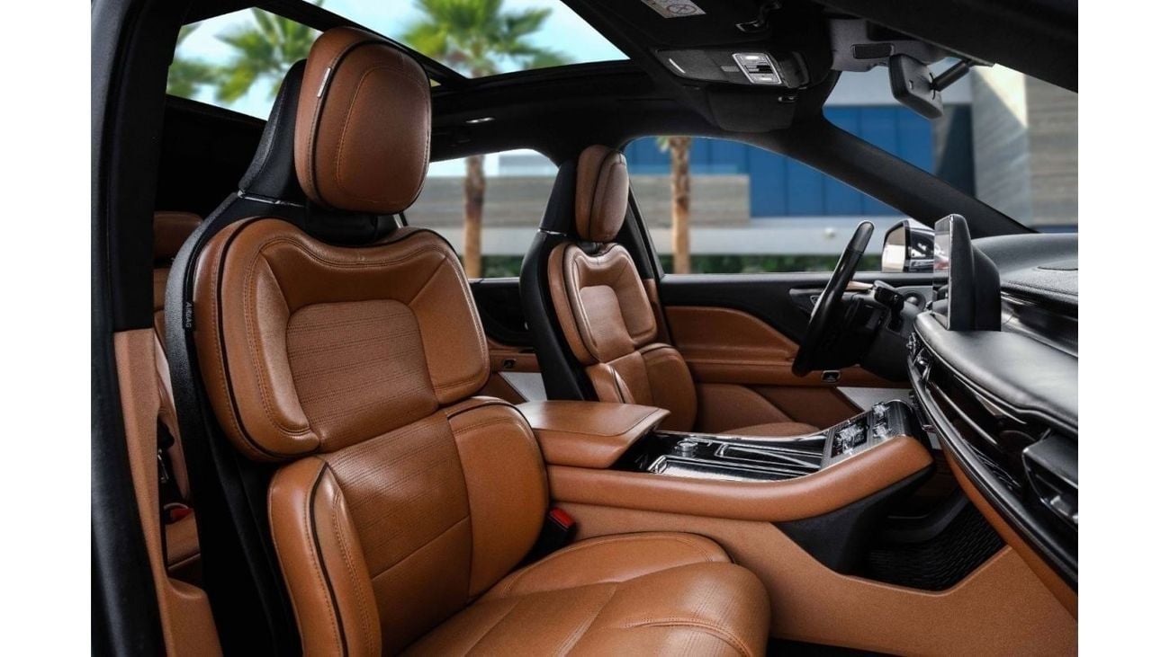 Lincoln Aviator Presidential | 3,329 P.M  | 0% Downpayment | Agency Service / Warranty