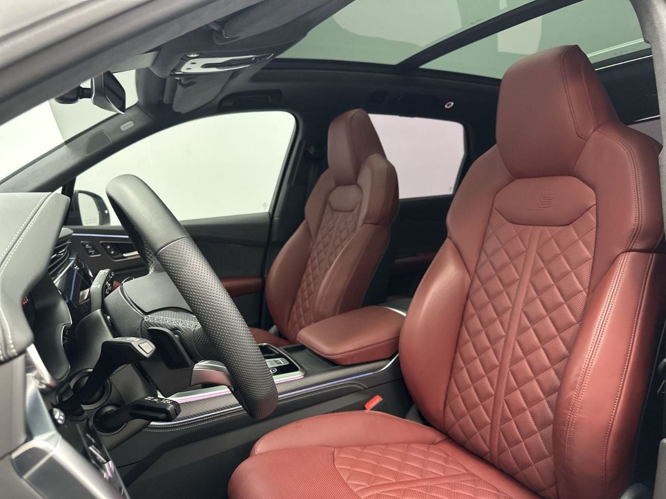 أودي SQ7 SQ7 SUV TFSI 507hp (Ref# 20069)