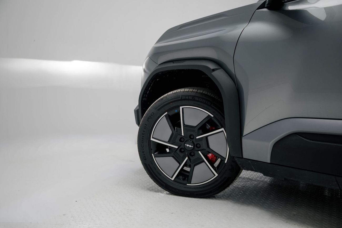 BYD Leopard Titanium 3 ID Ultra - Green Inside Black | Export Only