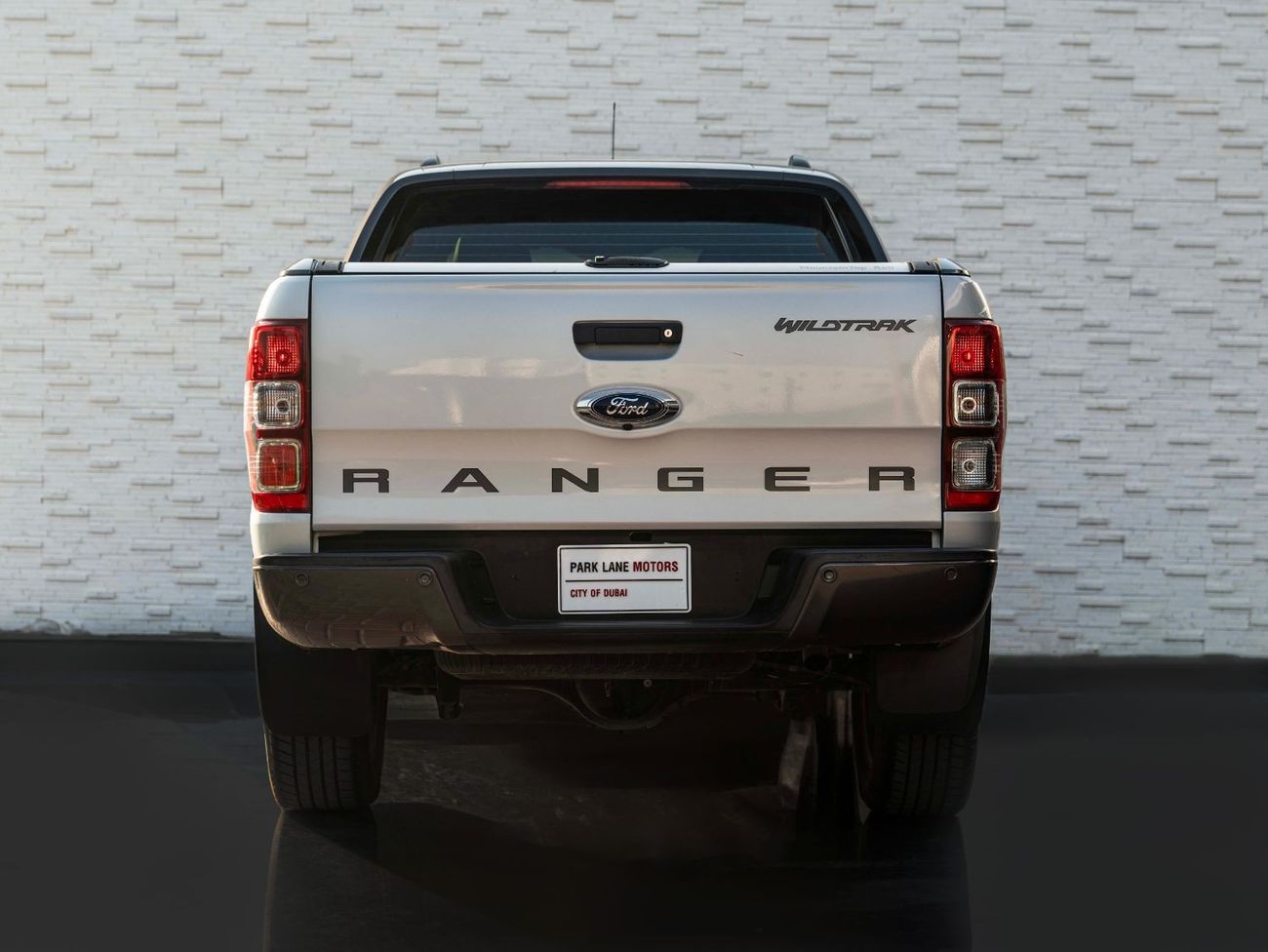 فورد رانجر AED 1,258 • RANGER WILDTRAK • 3.2L TURBO DIESEL ENGINE • FULL SERVICE HISTORY • PRISTINE CONDITION