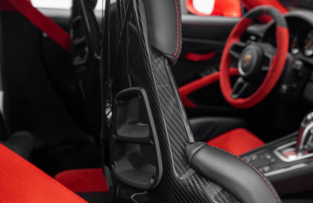 بورش 911 3.8L F6 Twin-Turbocharged Engine