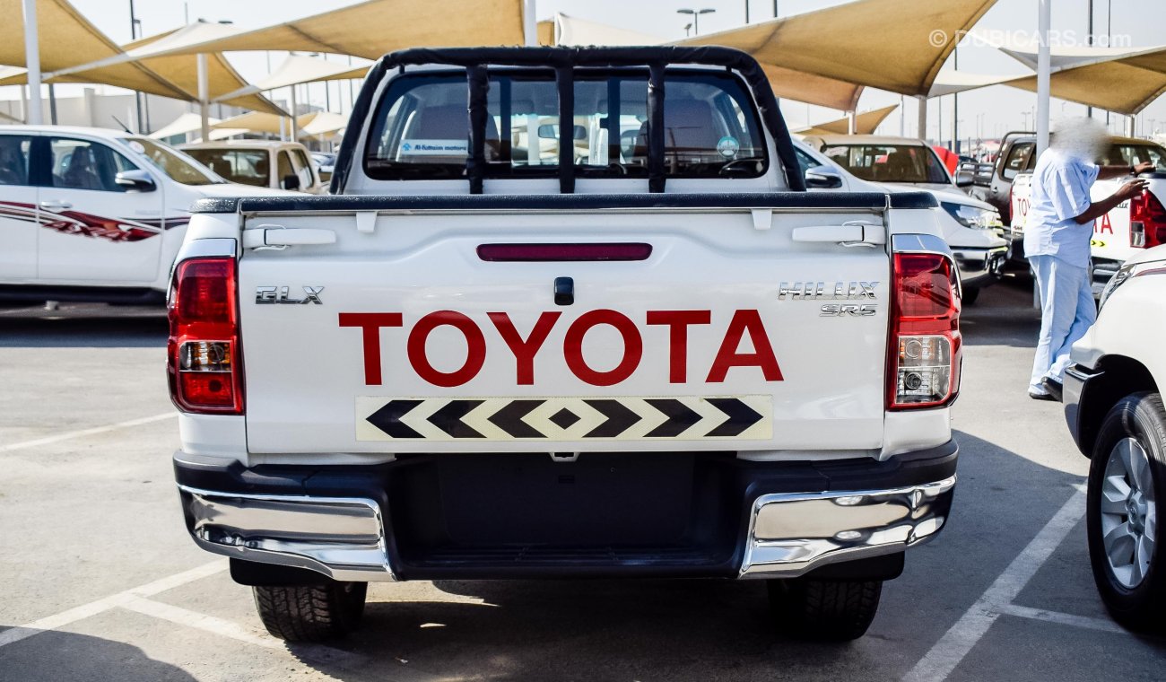 Toyota Hilux GLX 2.7 VVT-i 4X4