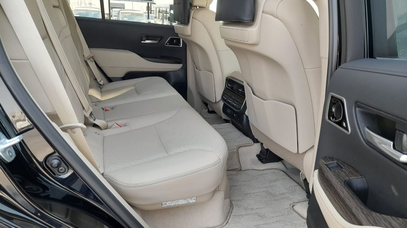 تويوتا لاند كروزر Right-Hand drive Diesel ZX black with biege