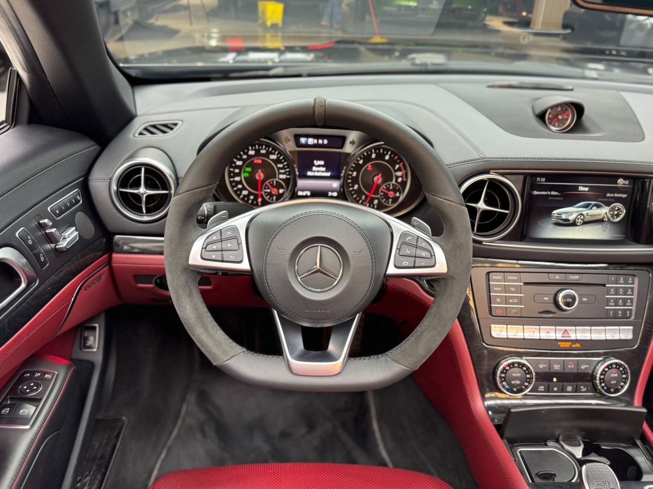 Mercedes-Benz SL 550