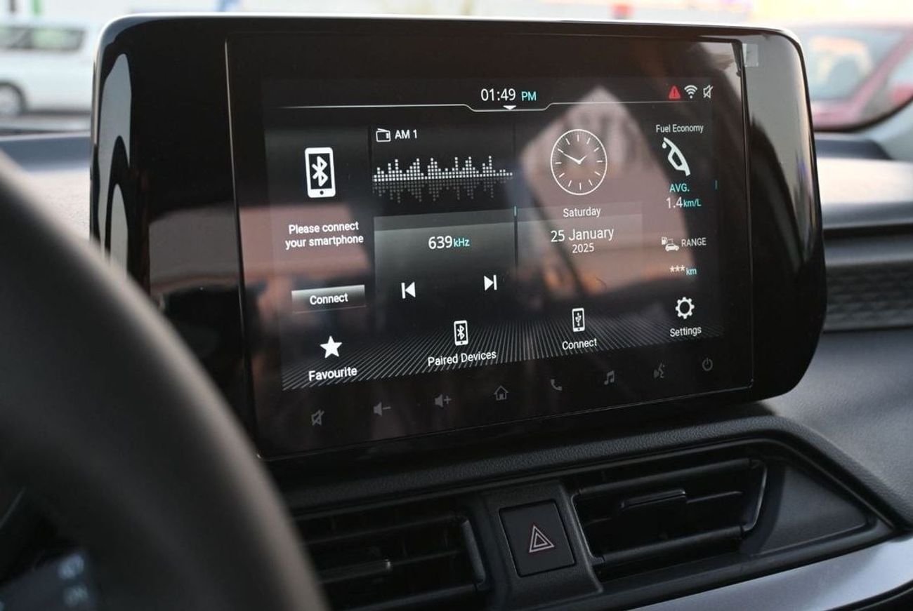 Suzuki Swift GLX 1.2L Suzuki Swift 1.2L Petrol, Hatchback, FWD, 5Doors, Color Silver Model 2025 (Export Price)