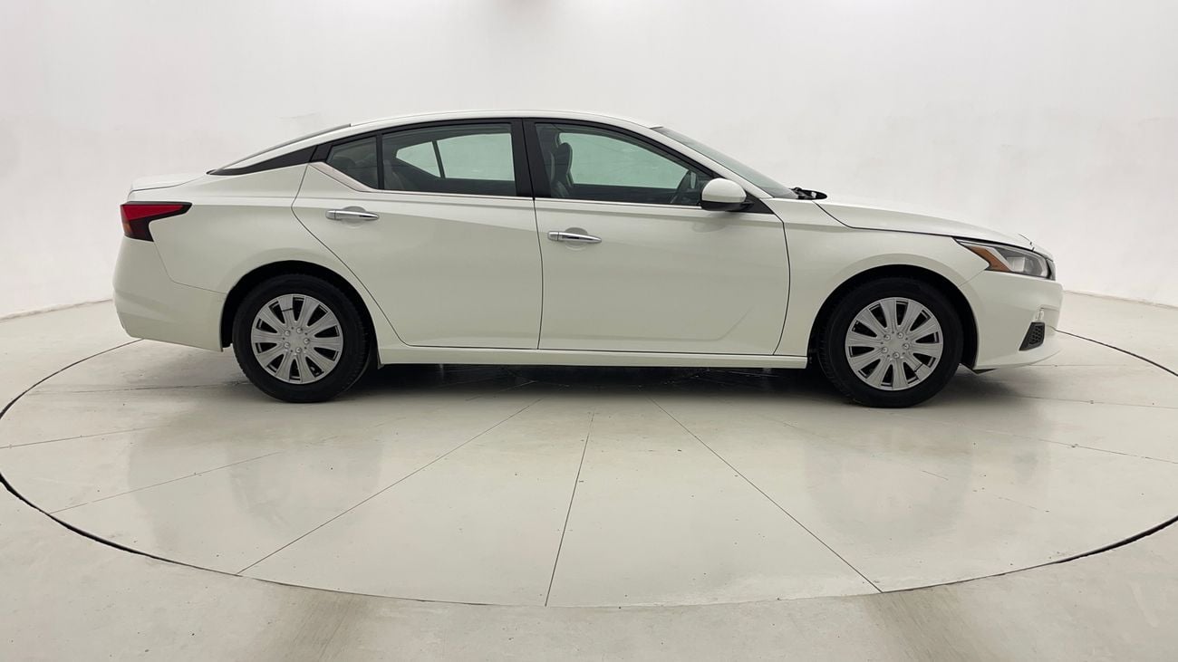 نيسان ألتيما S 2.5 | بدون دفعة مقدمة | اختبار القيادة في المنزل