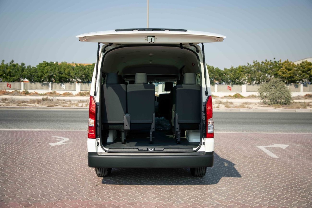 تويوتا هاياس 3.5L- White Inside Grey | Export Only