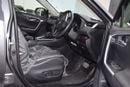 Toyota RAV4 LE 2.0L FWD