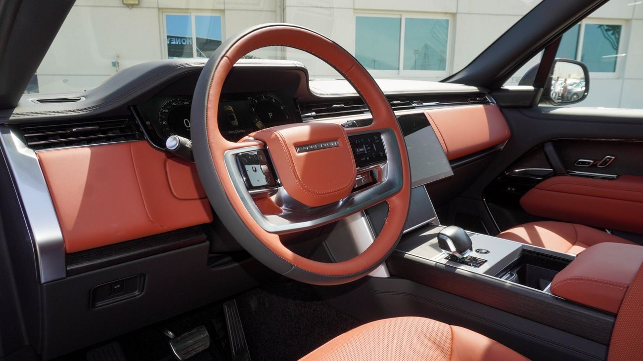 Land Rover Range Rover SV P615 4.4P MHEV V8 AWD SWB (For Local plus 10%)