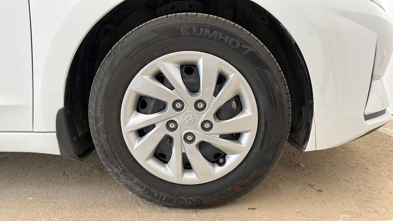 Hyundai Elantra 1600