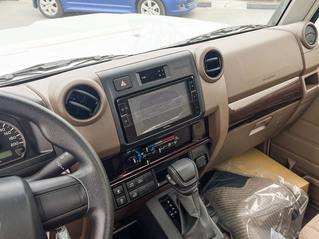 تويوتا لاند كروزر بيك آب EXPORT ONLY - Toyota LC79 SC STD 4.0L Petrol A/T