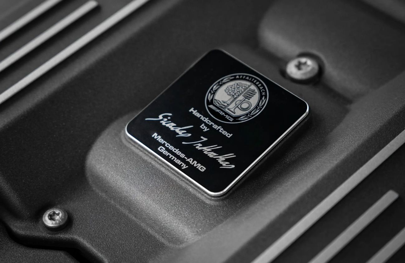 Mercedes-Benz SLS AMG 6.3L V8 Naturally Aspirated Engine