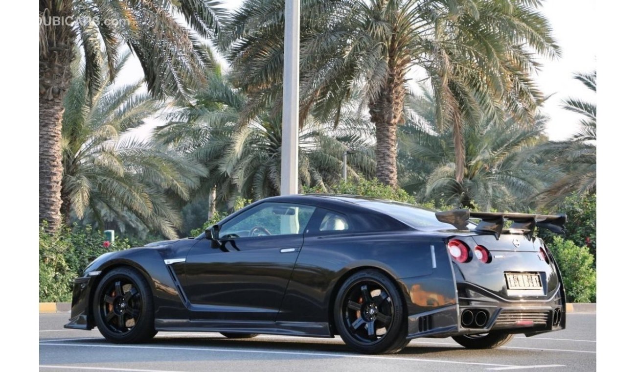 نيسان GT-R نيسان جي تي ار بلاك اديشن خليجي 2016  محول بالكامل (نيسمو ) تشييكات (الفا لوجيك) فل اوبشن فل كاربن ف