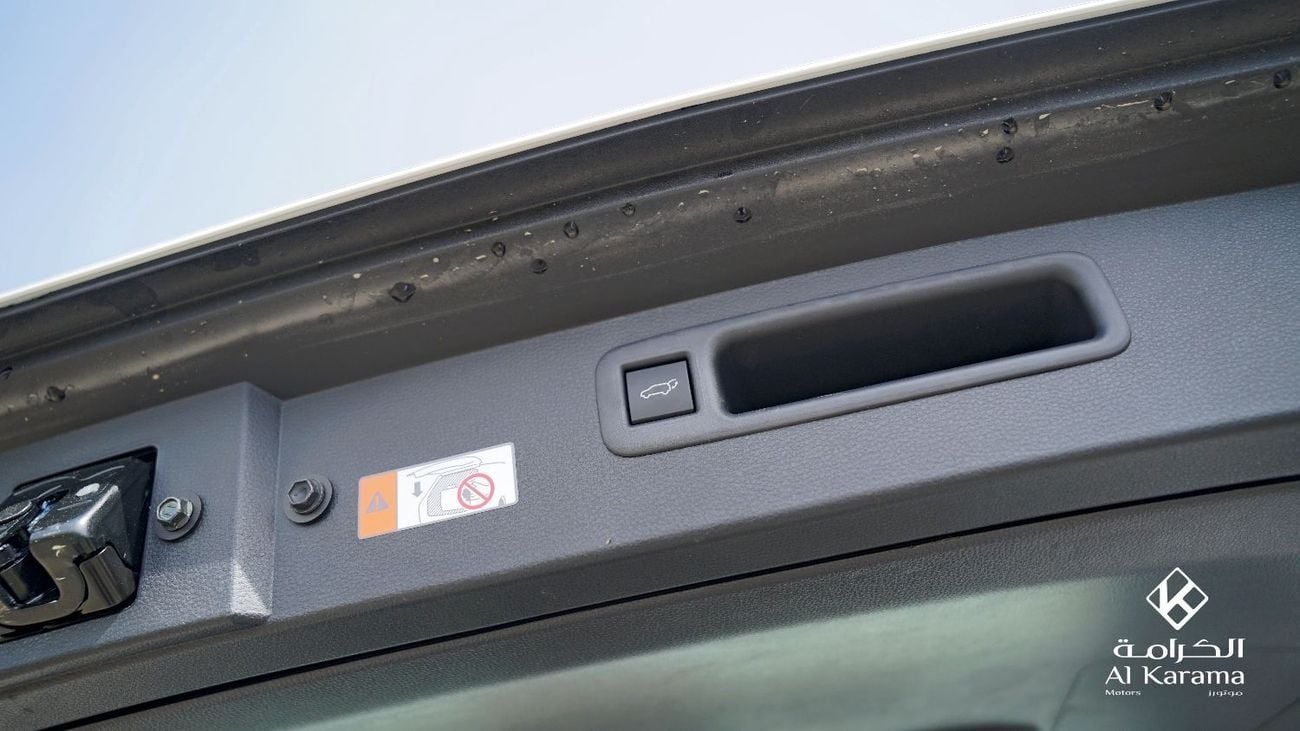 تويوتا هايلاندر ليميتد | محرك هجين 2.5 لتر | دفع رباعي | سيارة رياضية متعددة الاستخدامات كاملة المواصفات مزودة برادا