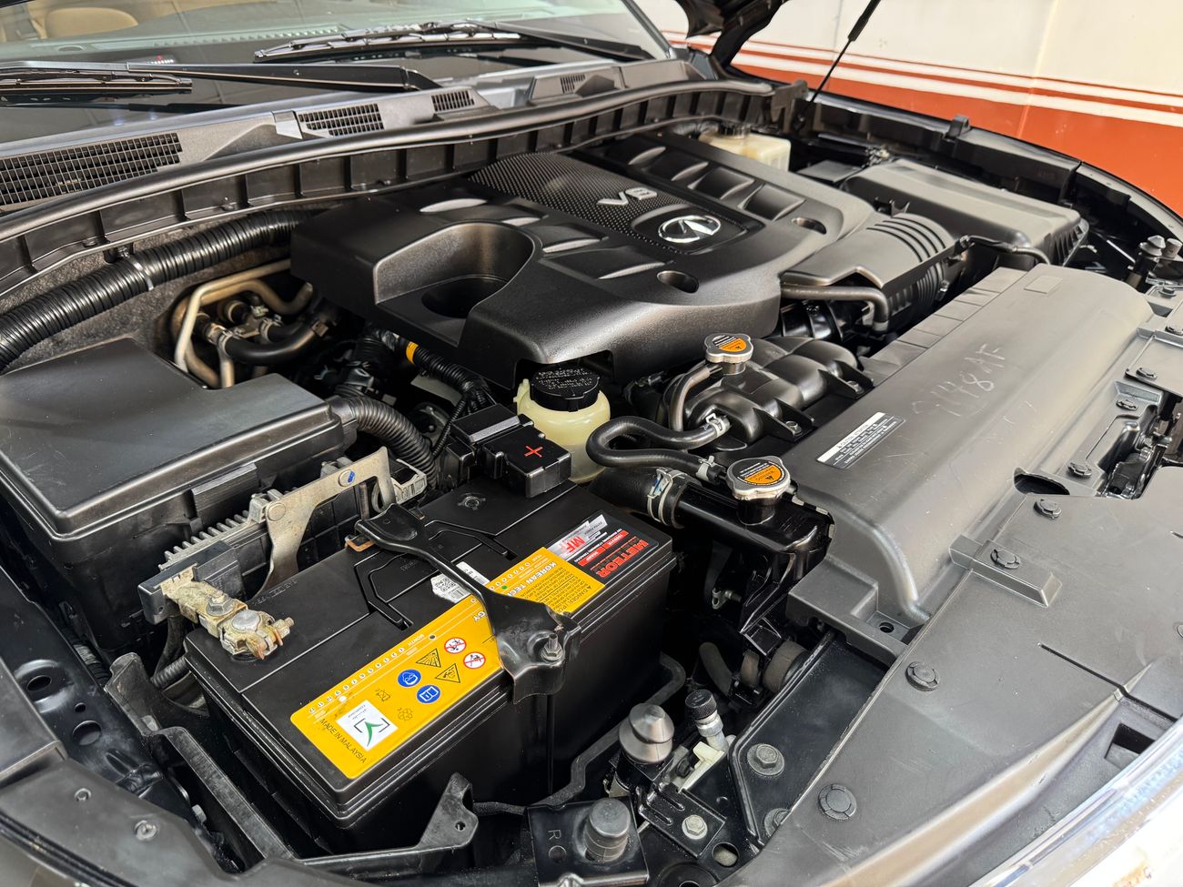 Infiniti QX80 EXCELLENT CONDITION, 4x4 , V8 5.6L