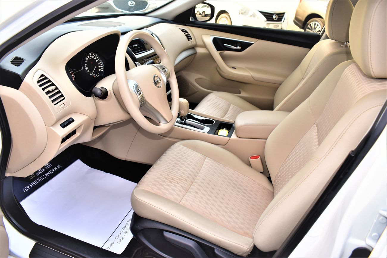 Nissan Altima AED 1076 PM | 2.5L S GCC WARRANTY