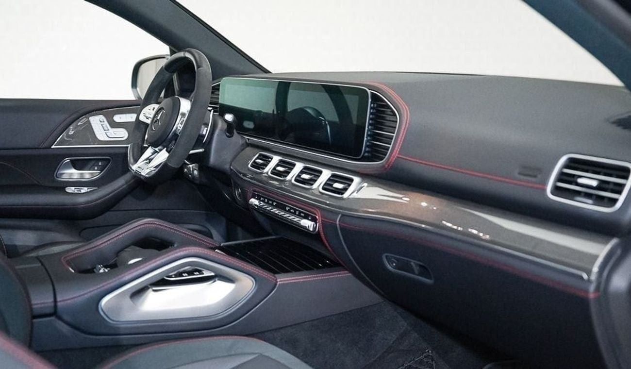 Mercedes-Benz GLE 53 AMG Coupe - AED 4,396 P/M - Warranty till 01/2026