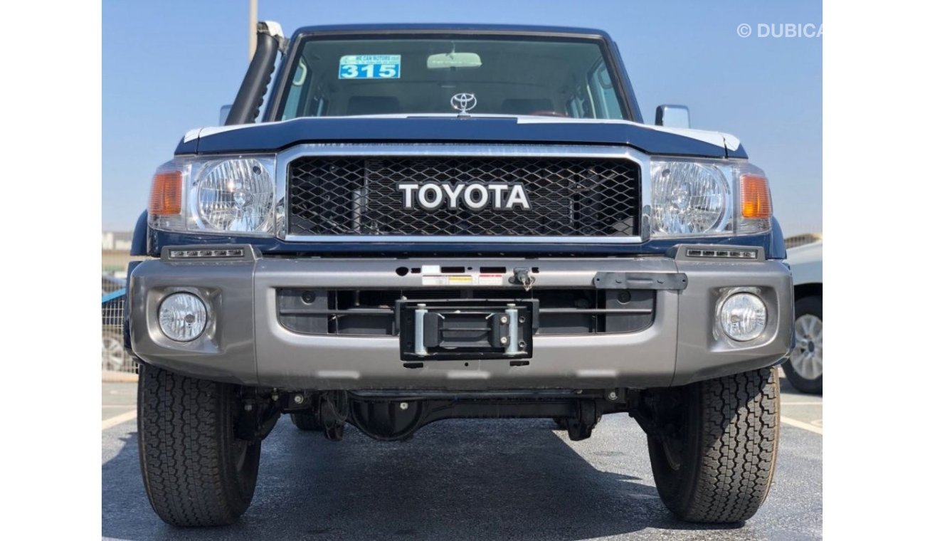 تويوتا لاند كروزر هارد توب TOYOTA LAND CRUISER HT76 4.0L PTR 5DR