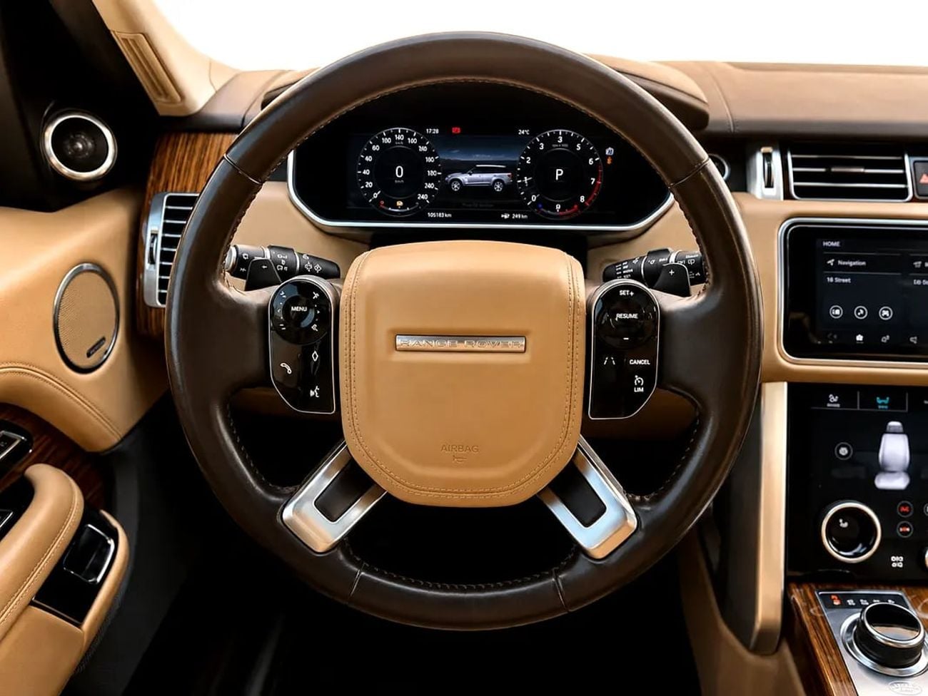 Land Rover Range Rover SE GCC Specs