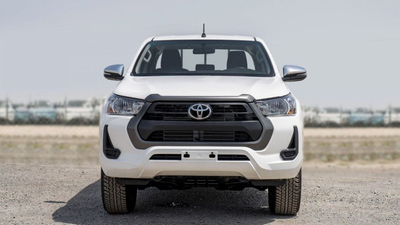 Toyota Hilux HILUX 2.4L MED OPTION DIESEL 2024