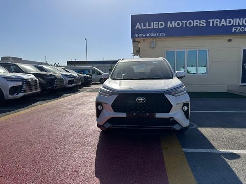 Toyota Veloz 1.5L PET A/T - 24YM  (EXPORT OFFER)