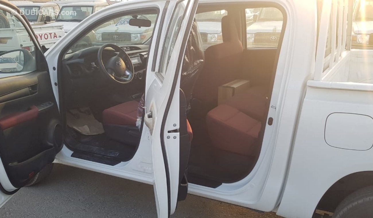 تويوتا هيلوكس Toyota Hilux 2.0Ltr 4X2