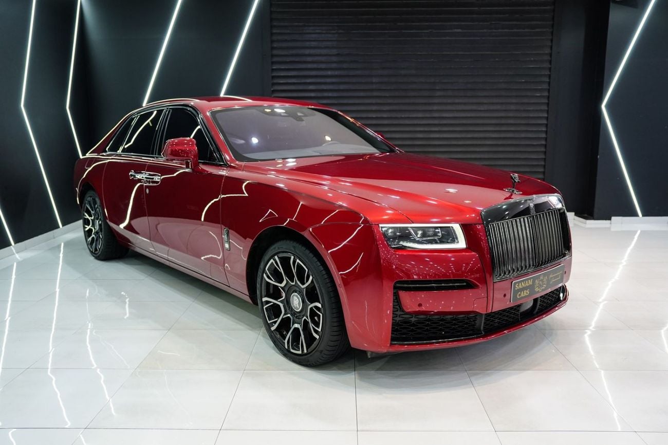 Rolls Royce Ghost 2022 Ghost Black Badge, Entertainment Display, Starlight, Bespoke Audio, GCC Specs!!