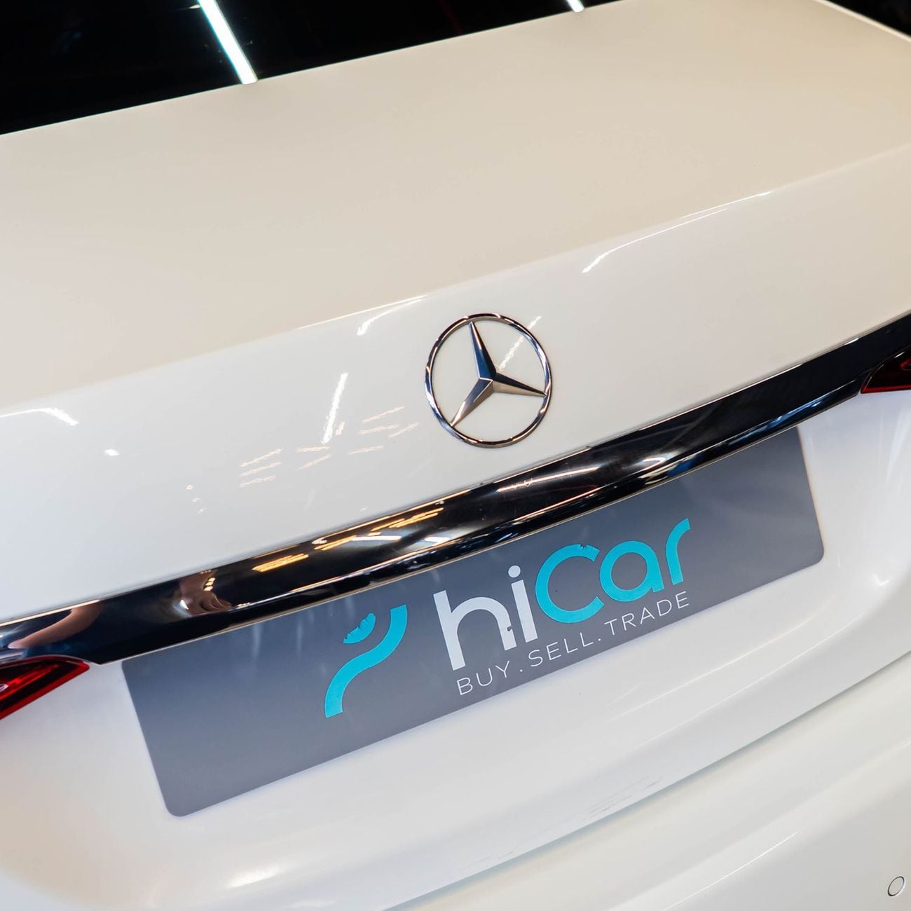 Mercedes-Benz S 450 4M 3.0L (367 HP) AED 3,928 P.M • 0% Downpayment • Mercedes-Benz S 450 AMG  • 1 Year Warranty