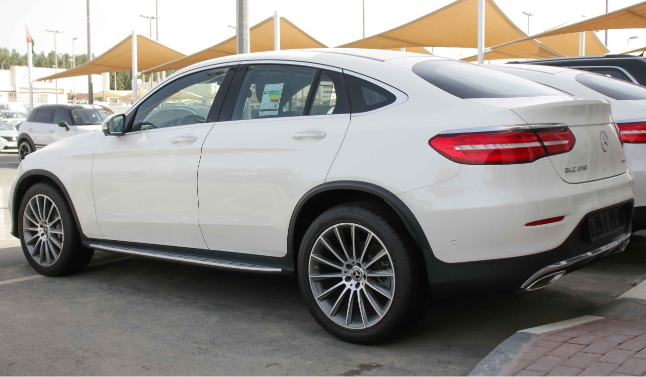 مرسيدس بنز GLC 250 2.0L 4Matic