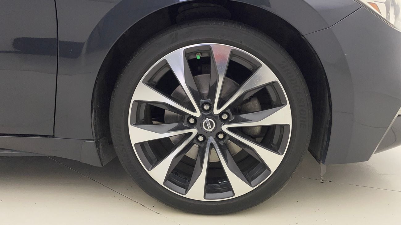 Nissan Maxima SR 3.5 | Zero Down Payment | Home Test Drive