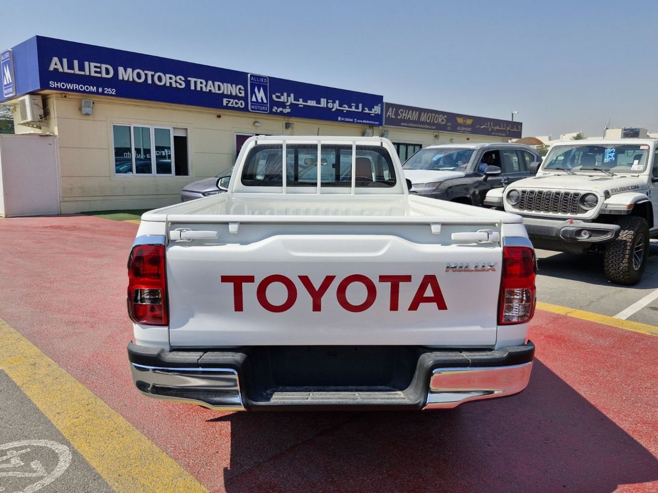 Toyota Hilux 2024 Toyota Hilux S/C P/up 4x2 2.0L Petrol Brand 0Km