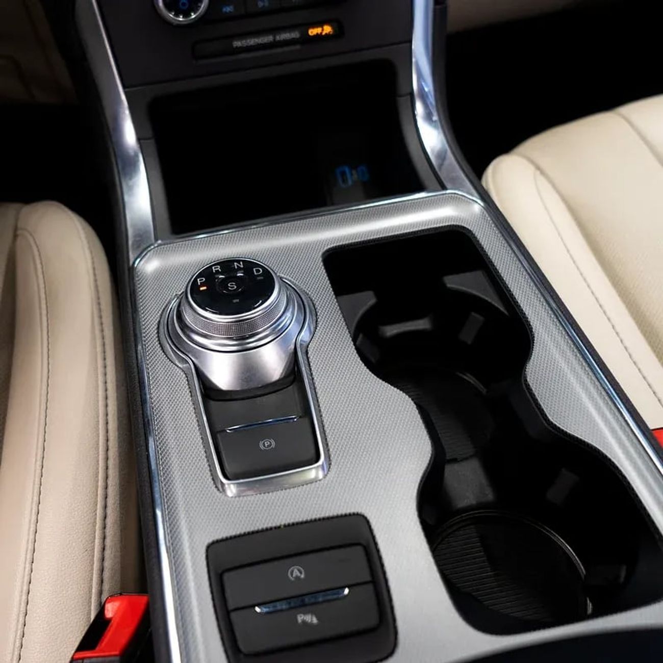 Ford Edge AED 2,011 pm • 0% Downpayment • Edge Titanium • Agency Warranty