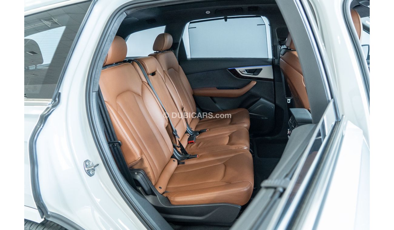 أودي Q7 2016 Audi Q7 Luxury 333hp / High Option / Full Audi Service History