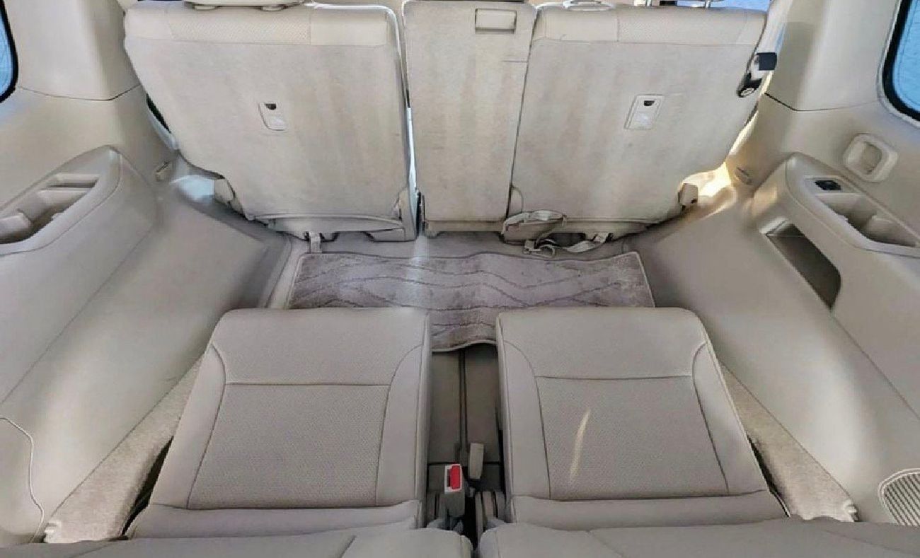 Toyota Land Cruiser GXR 2022 Model 3.3L Engine Full Option GCC Specification